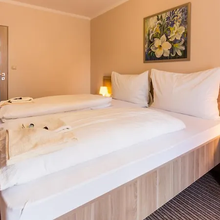 Perla 3* Nove Mesto nad Vahom